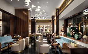 The Sinclair, Autograph Collection